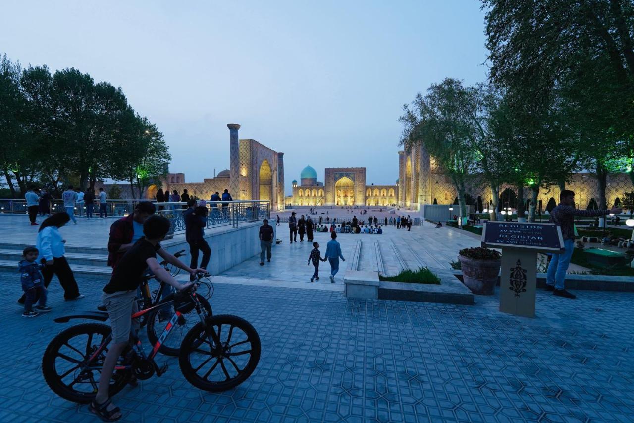 Samarkand Travel Hotel Exterior foto